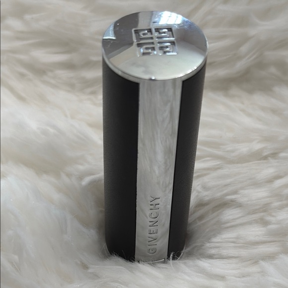 Givenchy Le Rouge Interdit Sheer Velvet 51 lipstick - Picture 7 of 7